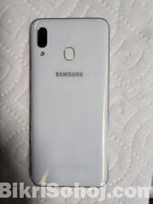 Samsung galaxy a30